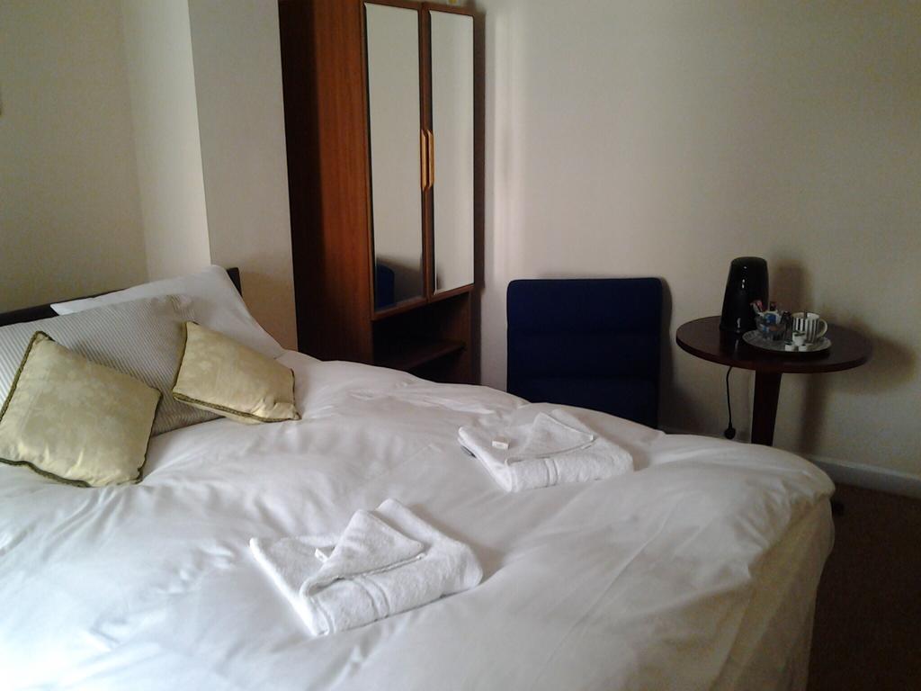Sterling House Hotel Eastbourne Quarto foto
